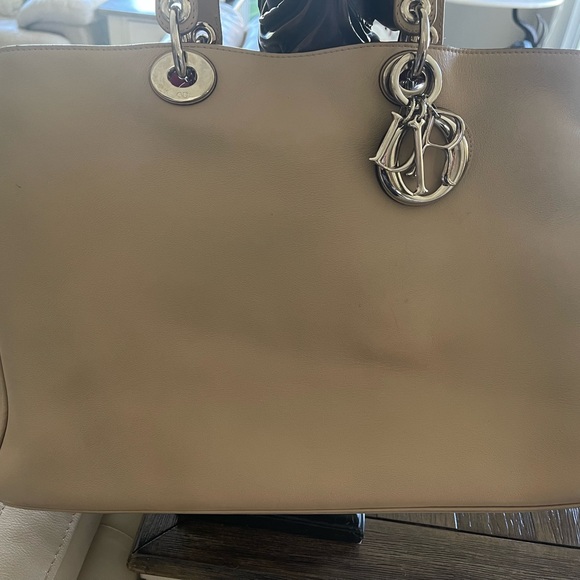 ✨Diorissimo Large Purse✨ - Picture 2 of 16